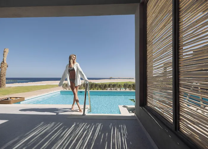 Sentido Naga Bay - Adults Friendly 5* 洪加達